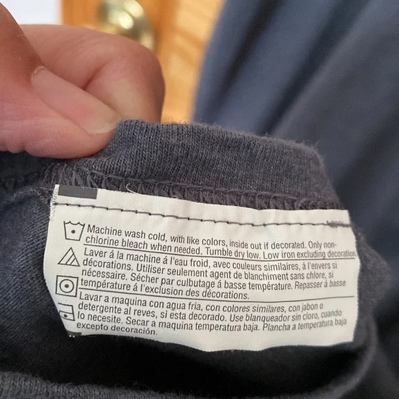 Walt Disney world grumpy tshirt - Picture 4 of 4